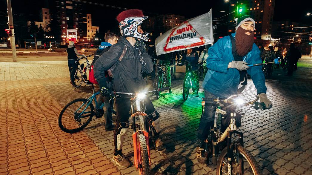 «Велосветлячки» на улицах Владимира