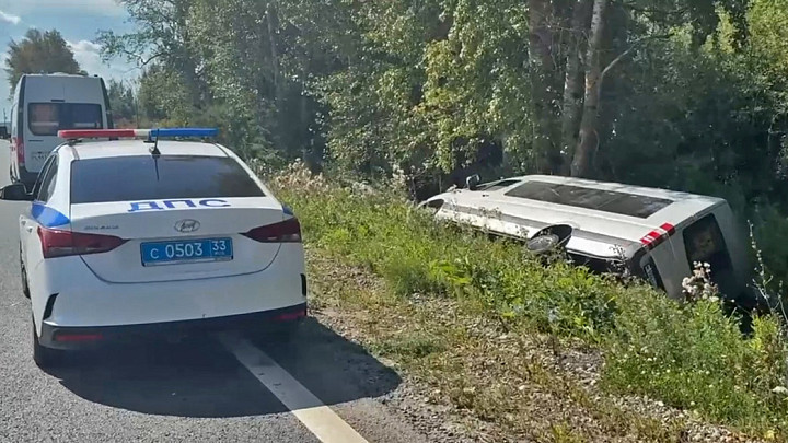 Автобус «Иваново — Муром» упал в кювет под Суздалем, трое пострадавших