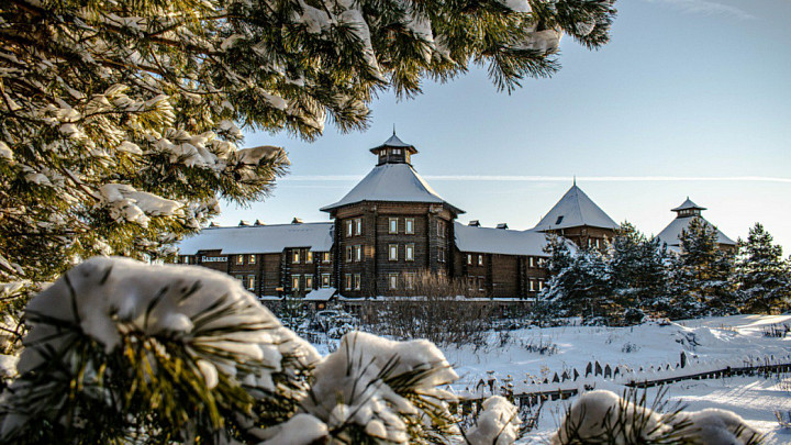 Новогоднее чудо, которое меняет мир: «Зимний Благодень» в Экоотеле «Горячие ключи»