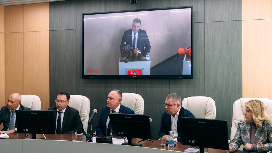 Глава города Владимира Дмитрий Наумов отстранён от должности в связи с утратой доверия