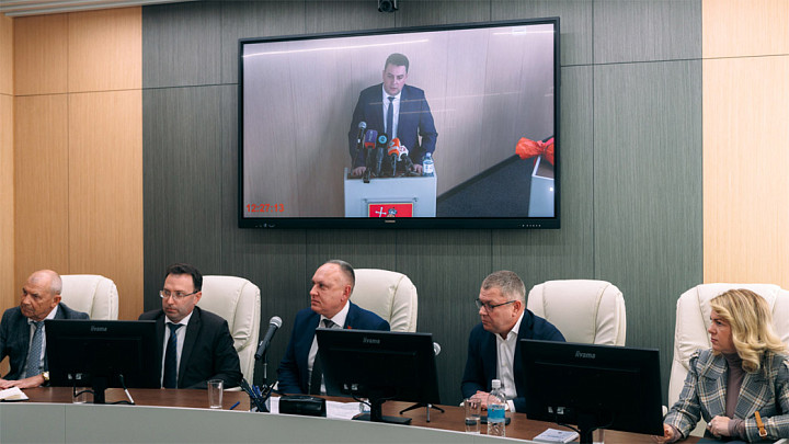 Глава города Владимира Дмитрий Наумов отстранён от должности в связи с утратой доверия