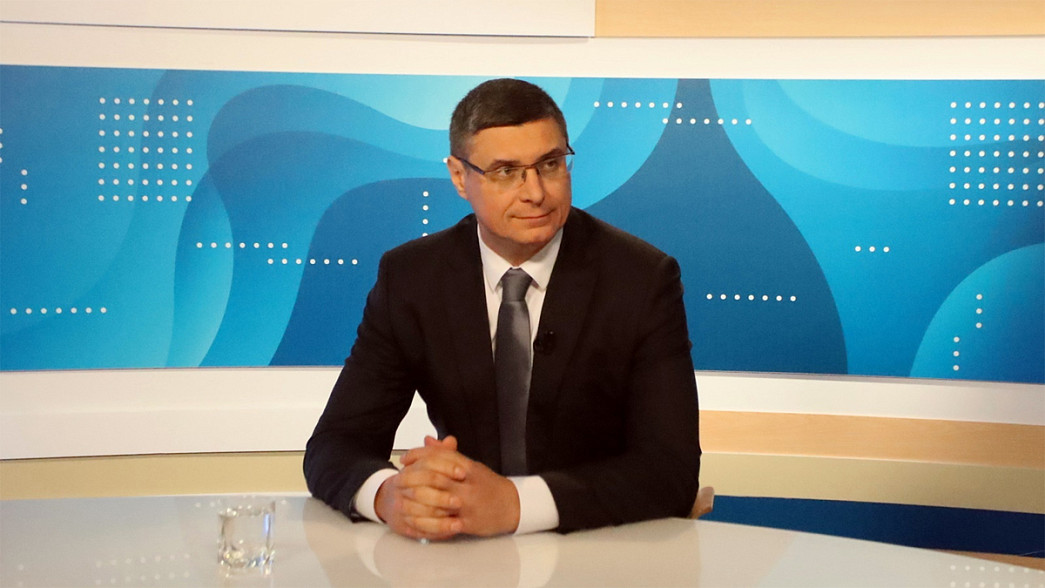 Губернатор Авдеев в десятый раз в прямом эфире отвечает на вопросы владимирцев