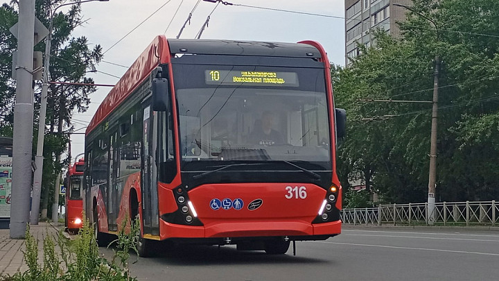 Производителя просят устранить писк на новых троллейбусах на автономном ходу