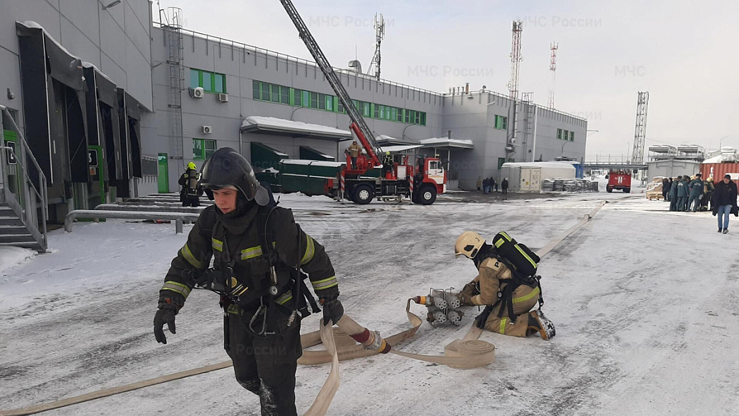 Во владимирском «Глобусе» снова тушили пожар — прямо как 12 лет назад