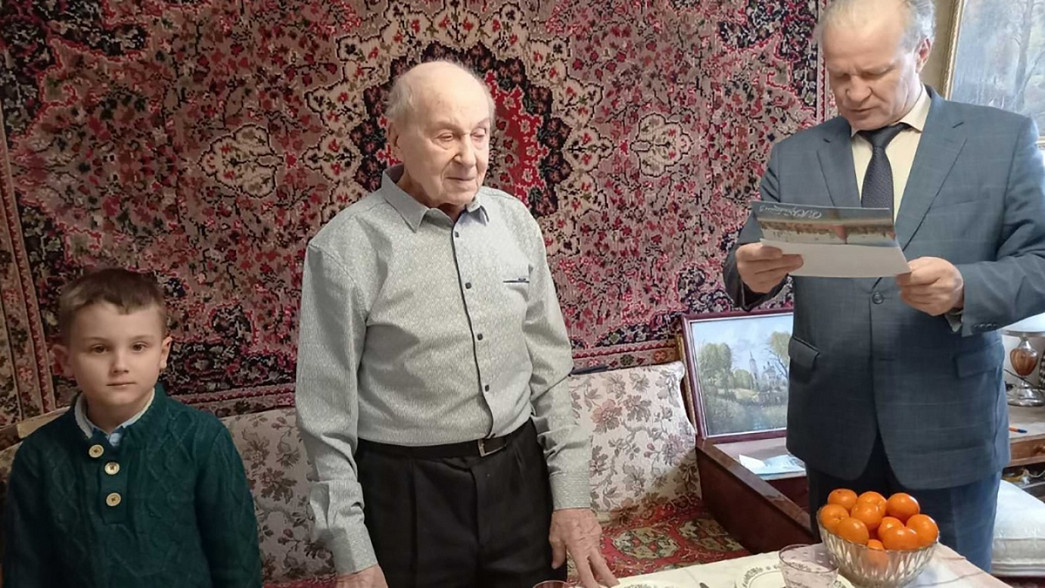 Во Владимире поздравили со 100-летием ветерана войны