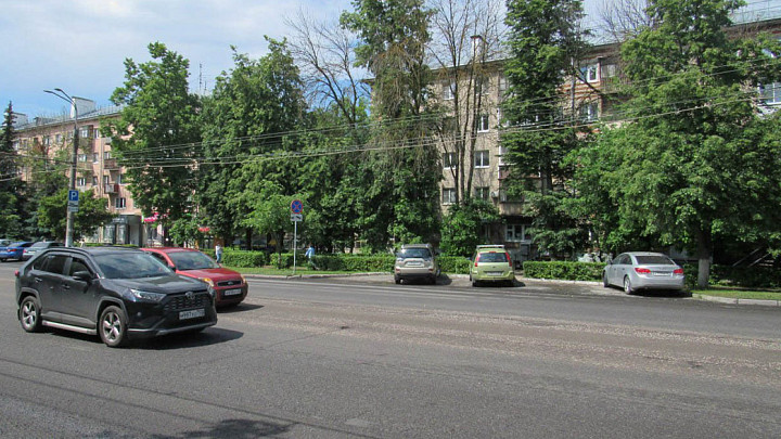 Парковочные карманы на проспекте Ленина в ходе ремонта ликвидировать не будут