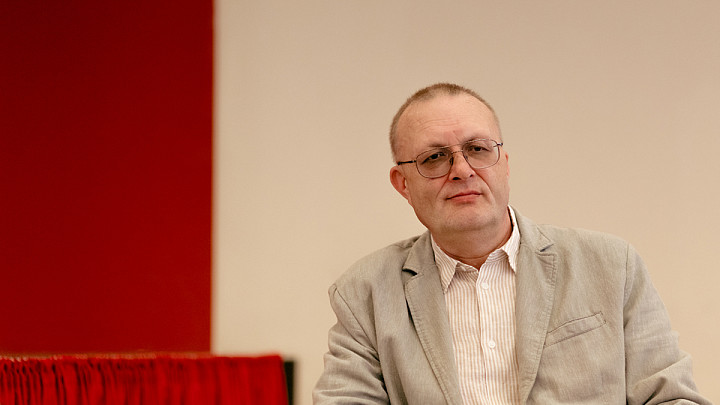 Карпилович проработал советником губернатора ровно год