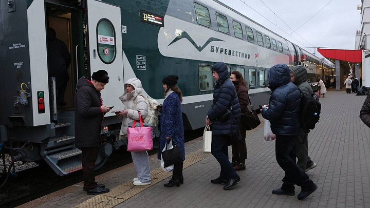 Двухэтажному поезду «Буревестник» Нижний Новгород-Москва добавили вагонов