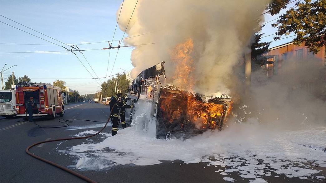 Мэрия Владимира заявила, что пожары в автобусах — не ее компетенция. Но ответственность за общественный транспорт городские власти с себя не снимают