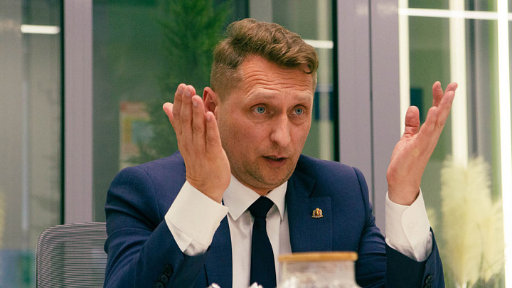 «Это не панацея от всех бед», - вице-губернатор Куимов о назначении главы минздрава
