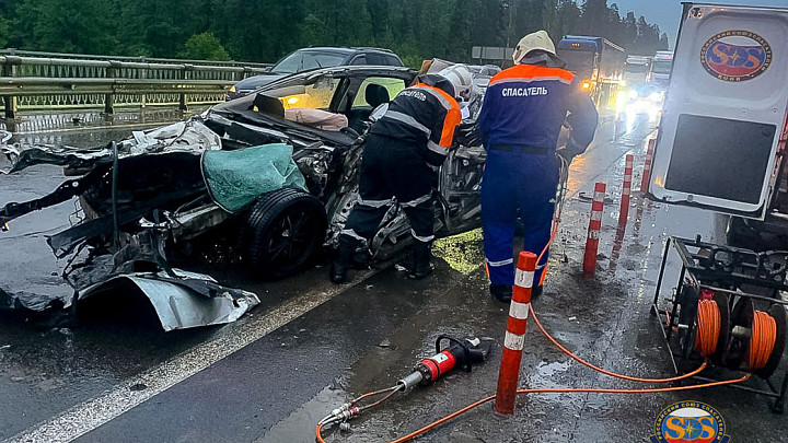 В массовом столкновении легковых автомобилей под Владимиром погибли два водителя