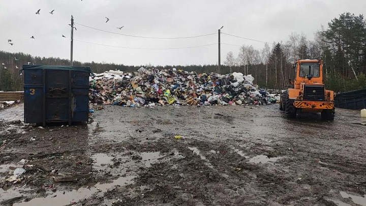 На закрытом по суду мусорном полигоне выявлены новые нарушения