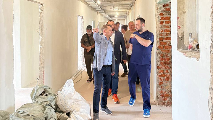 В Красном кресте, наконец, возобновили прерванный капитальный ремонт
