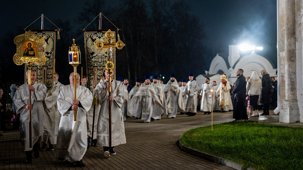 Пасхальная служба в Успенском соборе Владимира: как это было