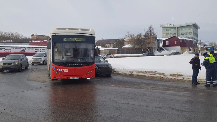 Новая авария с общественным транспортом города Владимира