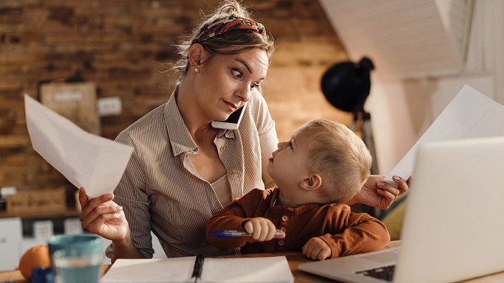 Владимирцы настолько суровы, что алименты не платят не только мужчины, но и женщины