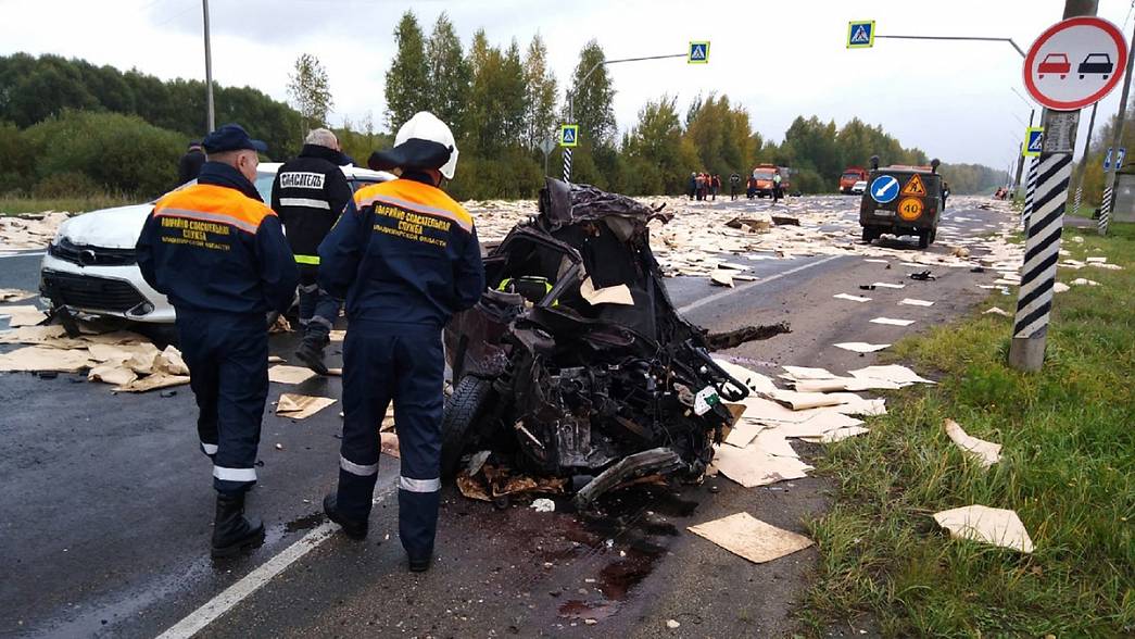 На федеральных трассах во Владимирской области за одни сутки погибли сразу три человека
