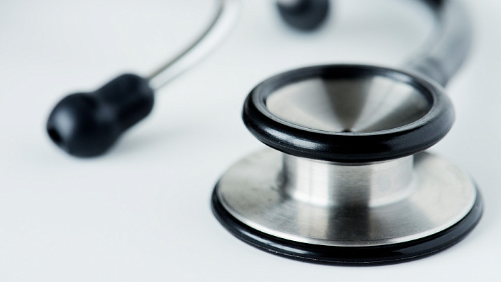 Власти принудили соблюдать права глухих при обращении за медицинской помощью