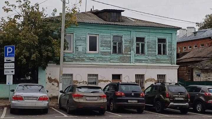 Суд удовлетворил иск прокурора о сносе дореволюционного здания в центре Владимира