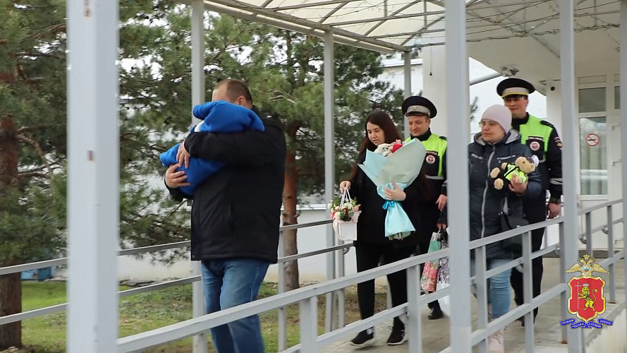 Полиция выполнила функцию минздрава, доставив женщину до роддома