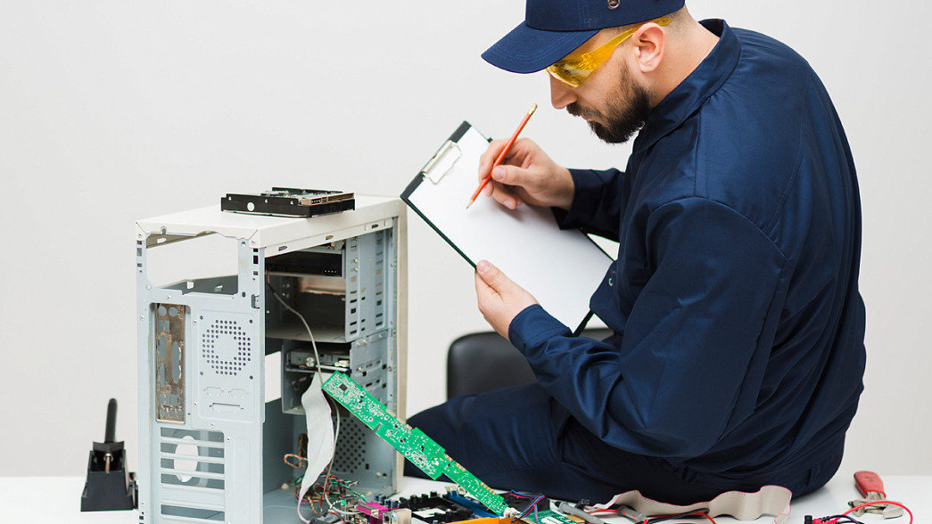 Компьютерщики обманывают «ламповых» владимирцев, в разы завышая цену за ремонт