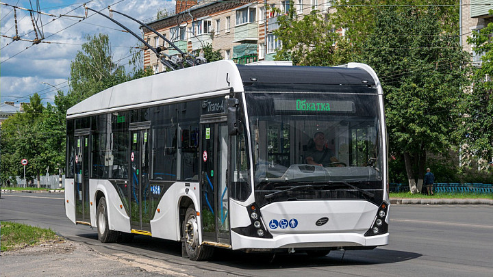 Два новых троллейбуса в город Владимир поставит фирма «Транс-Альфа». Но это неточно