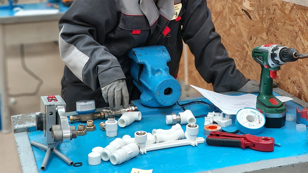 Названы самые умелые работники в сфере ЖКХ