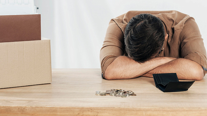 Владимирским безработным увеличили пособие. Но прожить на него не выйдет