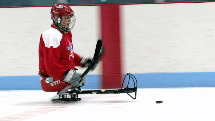 Для владимирских бойцов СВО, получивших инвалидность, создают секцию следж-хоккея