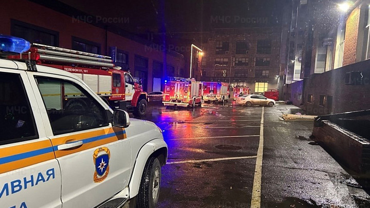 Ночью 15 ноября во Владимире случился пожар на территории «Рынка на Студеной»