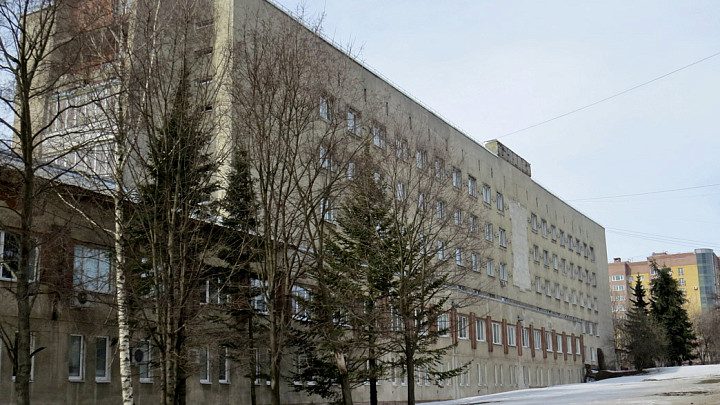 Ремонт в «Красном кресте» продлится еще как минимум два года