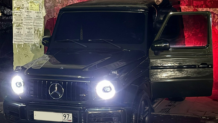 У любителя дорогих машин отобрали «Гелендваген», на котором он пытался задавить полицейских