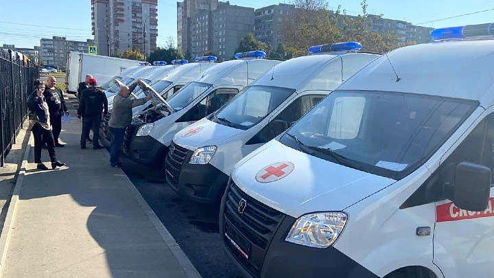 Десять новых машин скорой помощи отправились во владимирские больницы