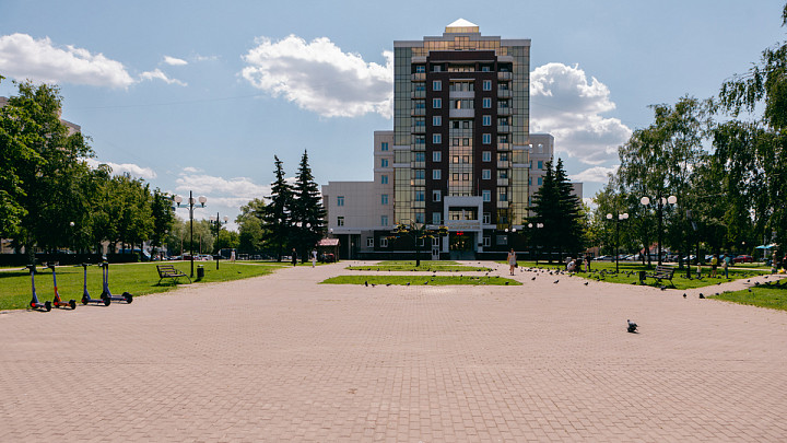 Памятнику Сперанскому установят не на улице его имени, а на площади перед областным судом