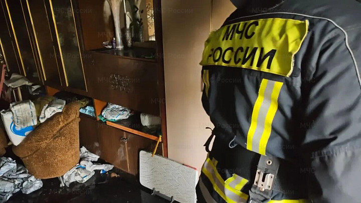Пенсионерка сгорела в квартире из-за замкнувшей электропроводки