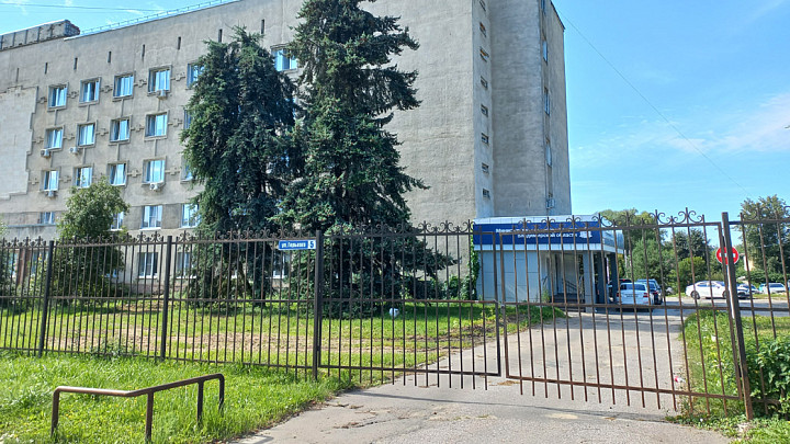 Владимирская больница «Красный крест» загородилась от пациентов?