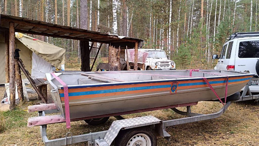  На торфяных карьерах ищут утонувшего рыбака