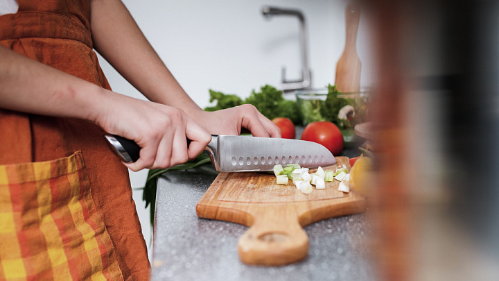 Оскорблять готовящую ужин женщину смертельно опасно