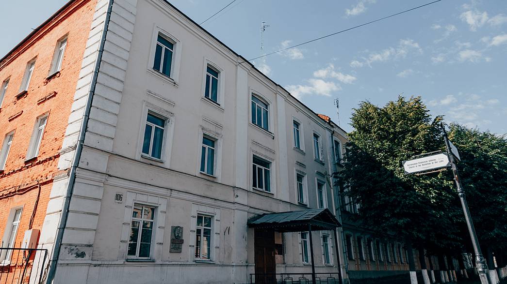Здание бывшего худграфа Владимирского госуниверситета отошло Церкви