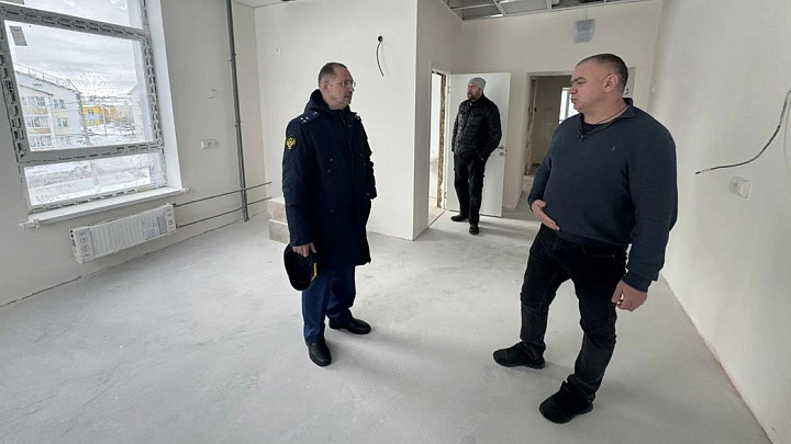 Подрядчик сорвал и второй дедлайн по строительству поликлиники