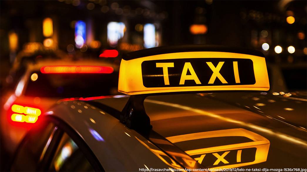 Владимирские полицейские задержали пассажиров, подозреваемых в кражах у водителей такси