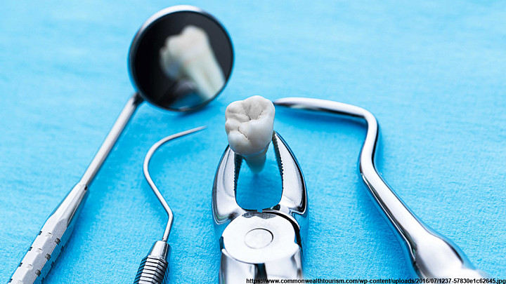Стоматологи удалили ребенку сверхкомплектный зуб вместе с постоянным. Суд решил, что это нормально