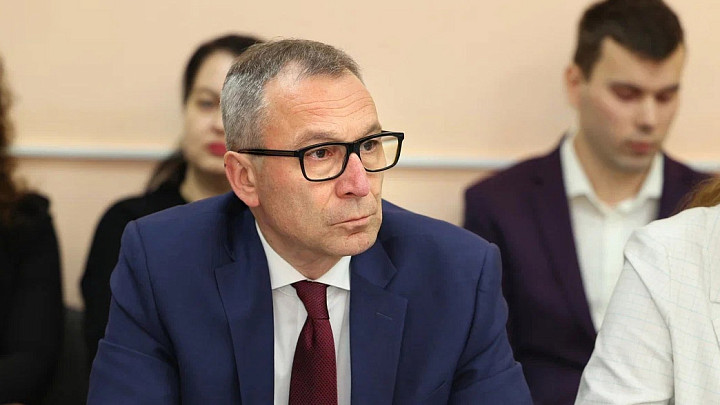 Директор Владимирского филиала Финансового университета Андрей Чекушов обвиняется  в растрате