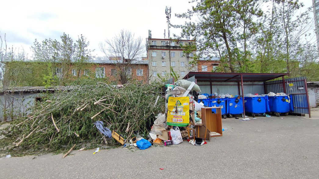 Во владимирском Белом доме заинтересовались вывозом мусора после субботников