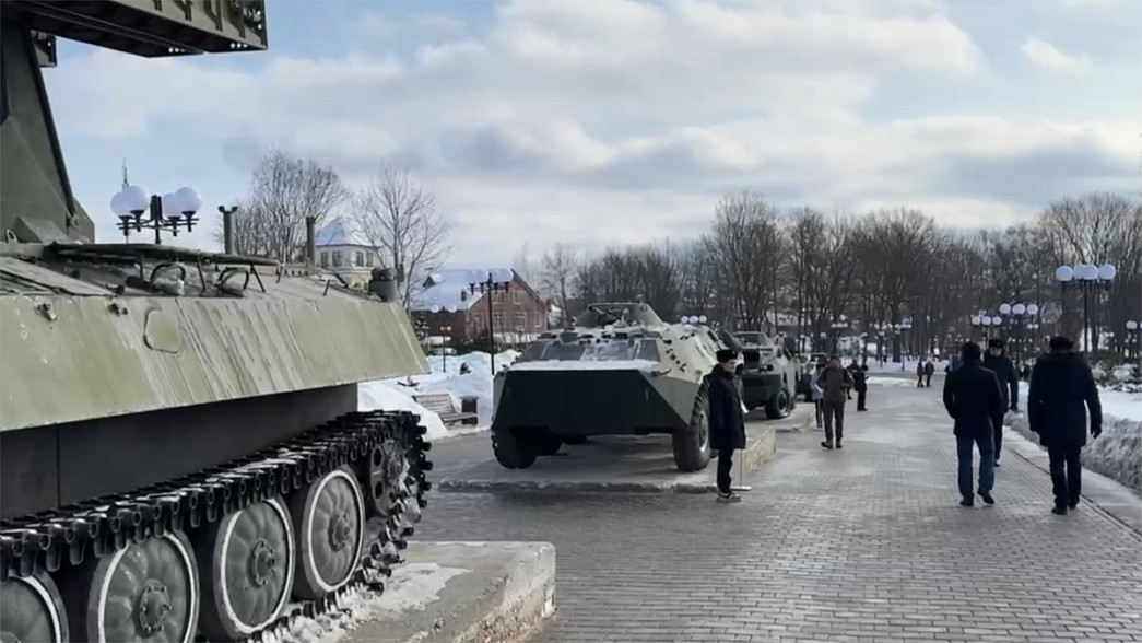 Патриотический сквер в городе Владимире насыщают смыслами