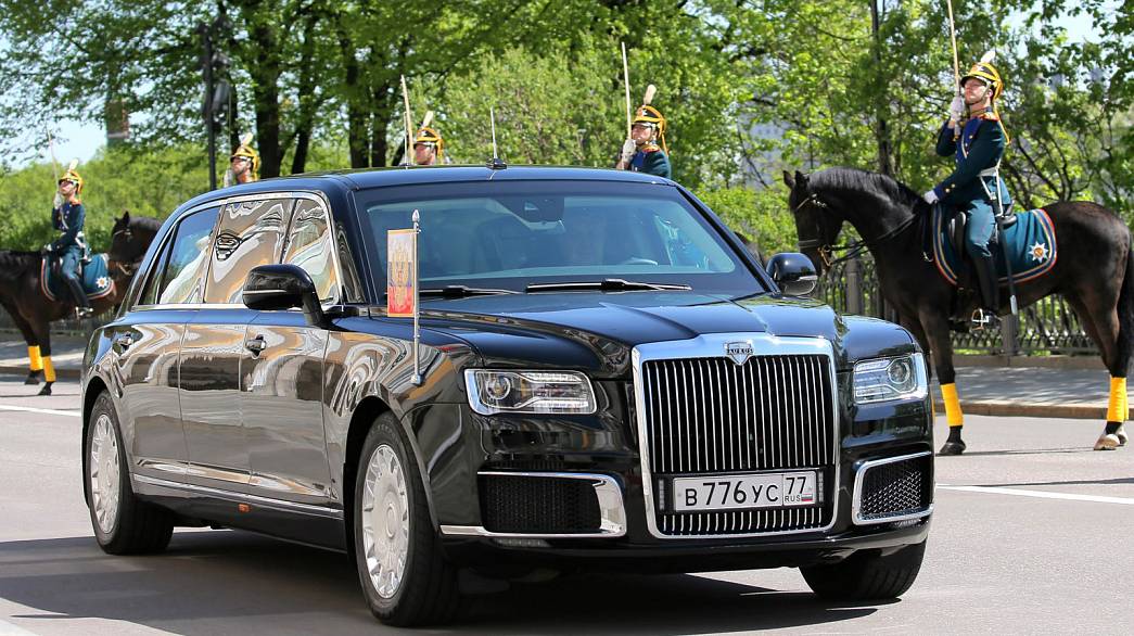 Путинский лимузин с гусевскими стеклами