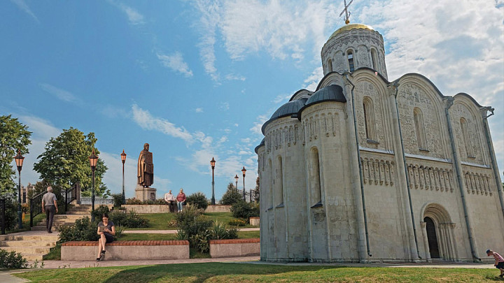 Власти на отказались от установки памятника Андрею Боголюбскому у Дмитриевского собора