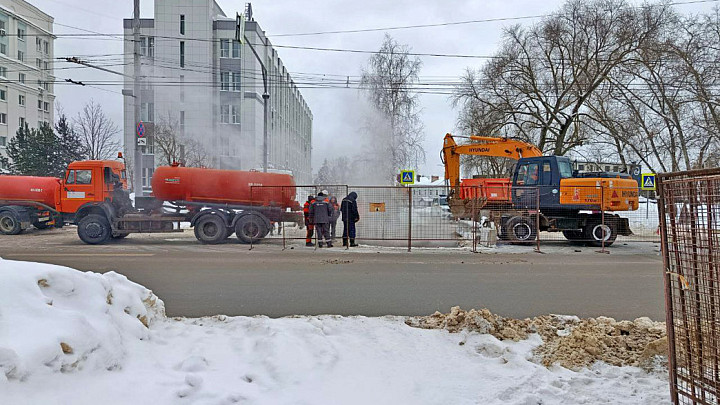 Авария на теплотрассе отключила у владимирцев стационарные телефоны