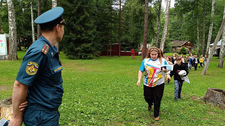 Новый интерактив в детском загородном лагере — тренировка при ракетной опасности