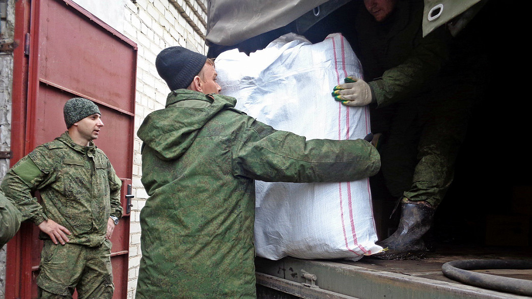 Владимирская область доставила в зону боевых действий на Украине теплую обувь, палатки, инструменты, посуду и воду